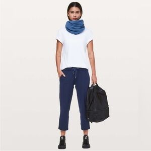 Lululemon Navy Blue On The Fly Pants Size 8